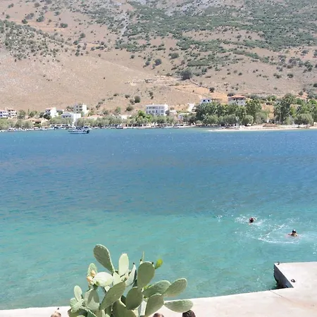 Apartment Spacious Sea Front - Porto Bouffalo - Evia Boufalo