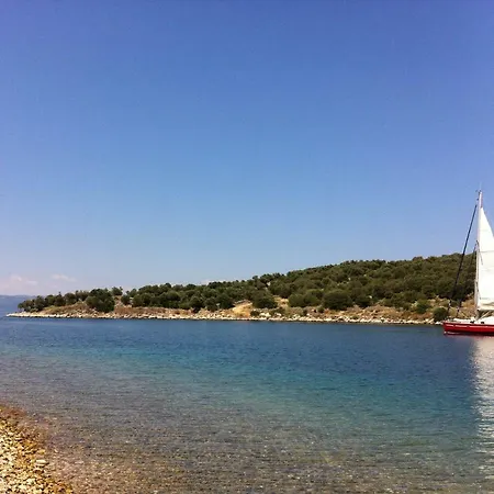 Apartment Spacious Sea Front - Porto Bouffalo - Evia Boufalo